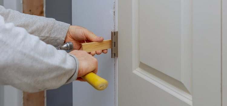 fiberglass entry door repair in Miami Beach