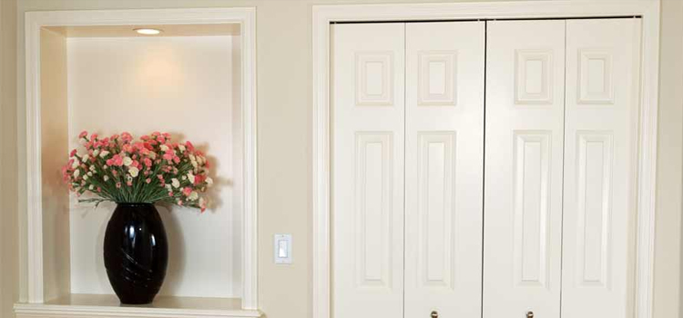 residential closet door repair in Miami Beach